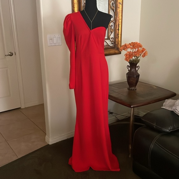 Beautiful Red❤️💋Dress! - Picture 2 of 8